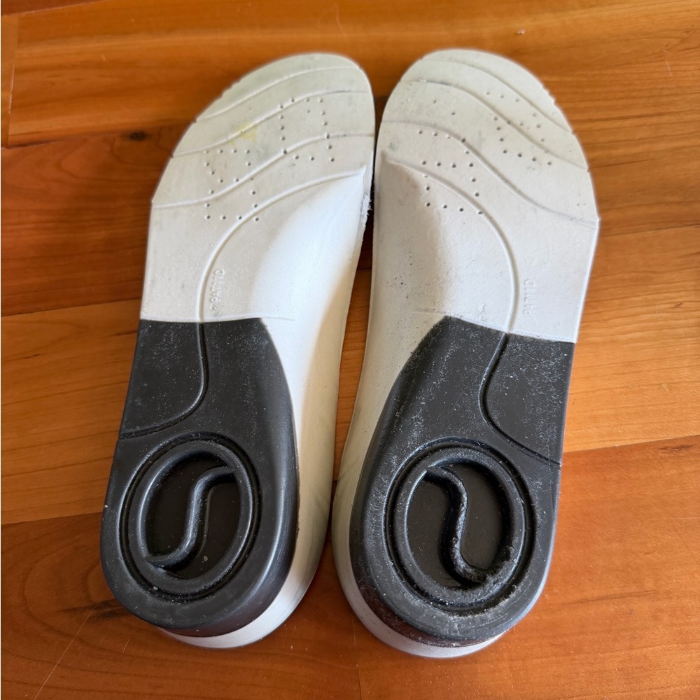 Golden Goose Slide High-Top Sneakers in Black Suede - Picture 9 of 10